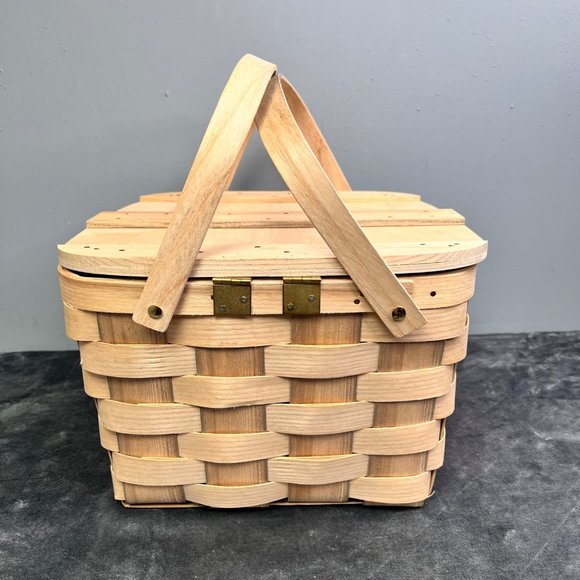 Peterboro Picnic Basket Natural Wood Riser Inside Woven Double Handles Logo - Picture 10 of 11